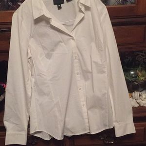 White dress shirt